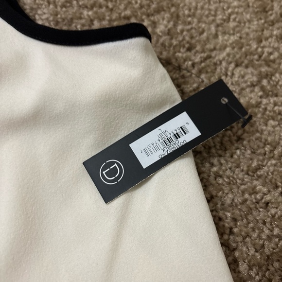 Dictionary Vest Size Large - Picture 3 of 7